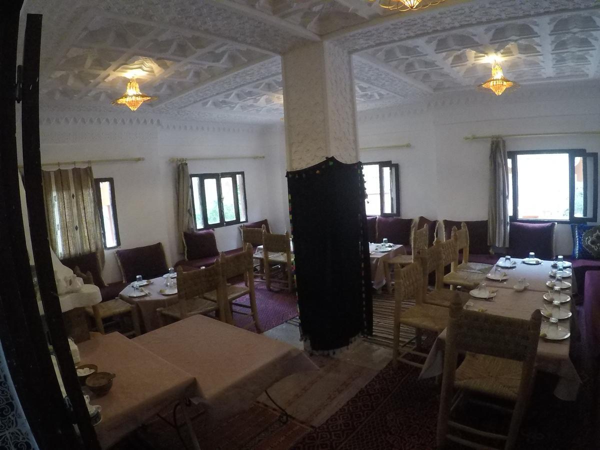 Auberge Des Peupliers Cafe Restaurant Akhendachou n'Ait Ouffi Eksteriør billede